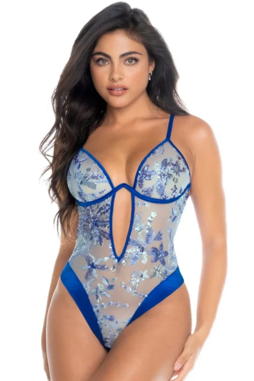 body string bleu brodé sequins satin bretelles réglables armatures intégrées maintien sensualité glamour raffinement confort maille délicate finitions coupe brésilienne
