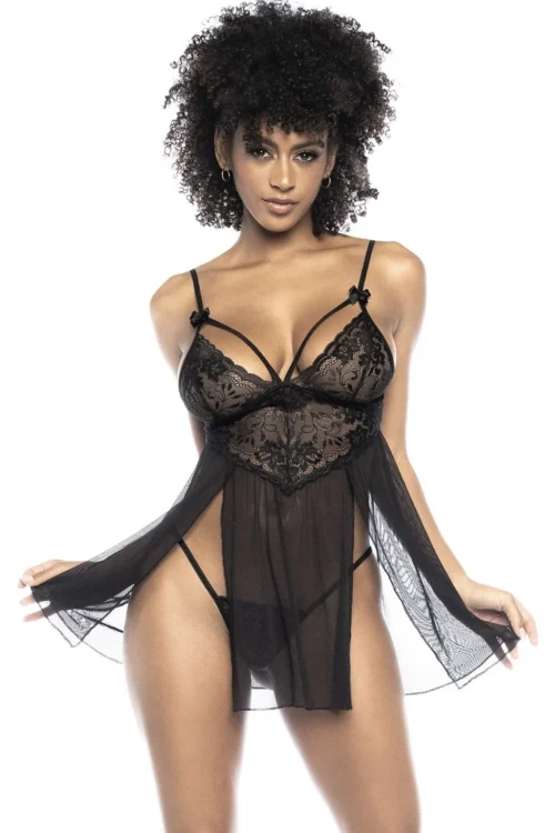 nuisette dentelle résille noire sensuelle bretelles réglables string assorti ouverture latérale transparente florale raffinée élasthanne polyamide sexy sublimante