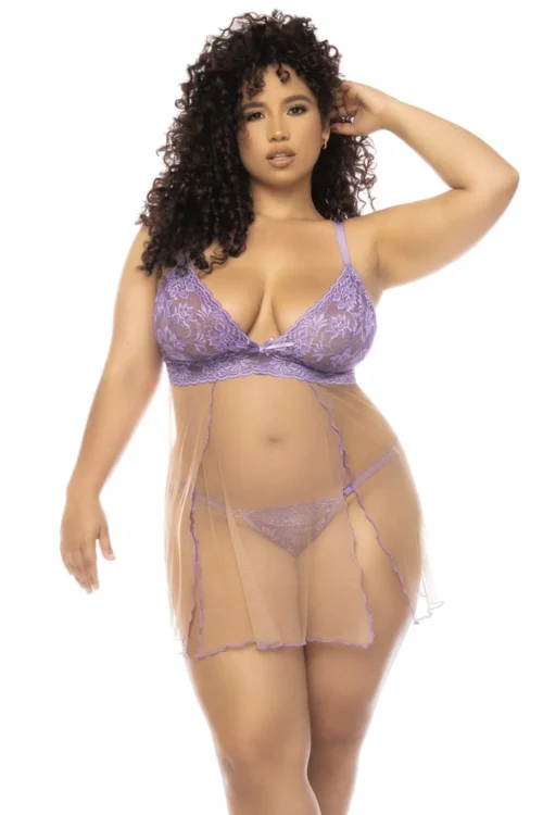Nuisette grande taille dentelle tulle transparent lavande douce romantique fluide silhouette ample fentes latérales bretelles réglables string assorti confort