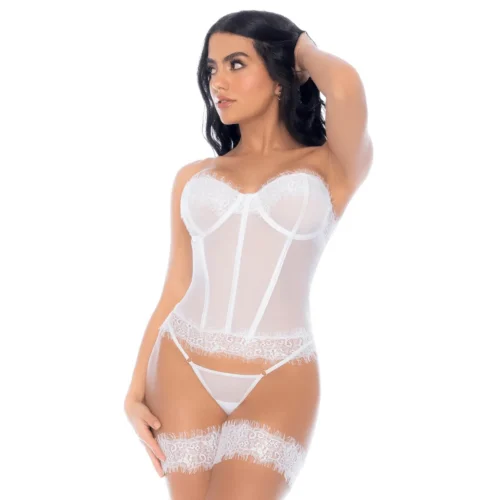 ensemble lingerie bustier string dentelle blanche jarretières glamour séduisant résille transparente corset laçage ajustable maintien raffiné sensualité féminité délicat séduction