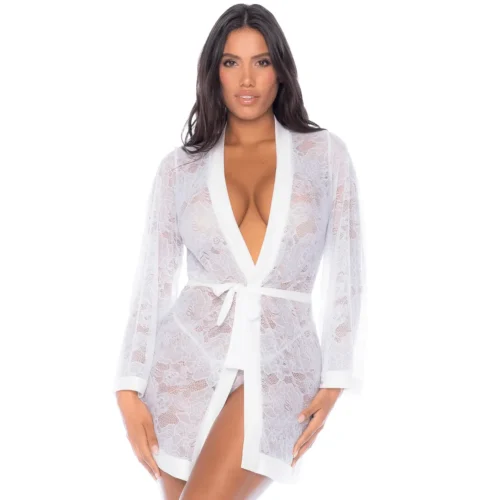 peignoir mariage dentelle blanche élégant ceinture ajustable manches longues fluides florale délicate semi transparente sensuelle raffinée confortable douce silhouette sublimée