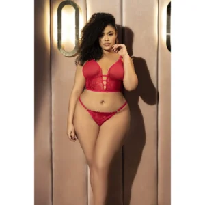 Ensemble lingerie rouge vue de face, haut bustier dentelle et tulle, string fines bretelles ajustables